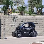 Oleander - Oleander מלון סטרוניאן