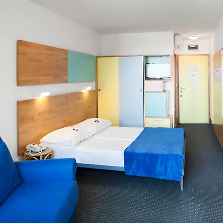 Oleander - Oleander 3*