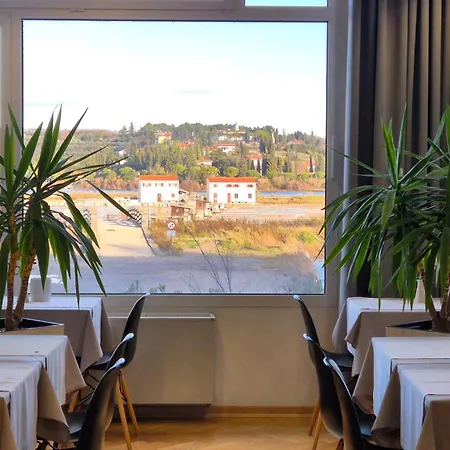 Oleander - Oleander 3*