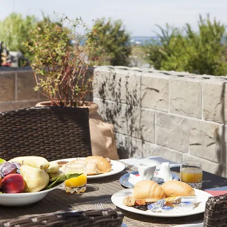 Oleander - Oleander ホテル