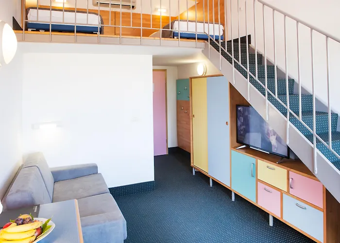 Oleander - Oleander 3* سترونجان