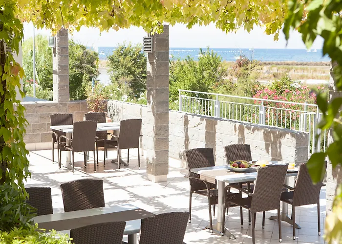 Oleander - Oleander 3*