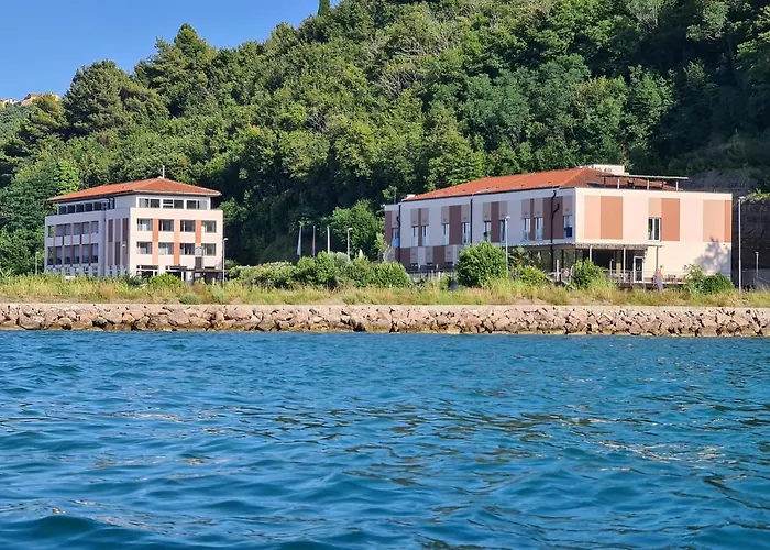 Oleander - Oleander 3*