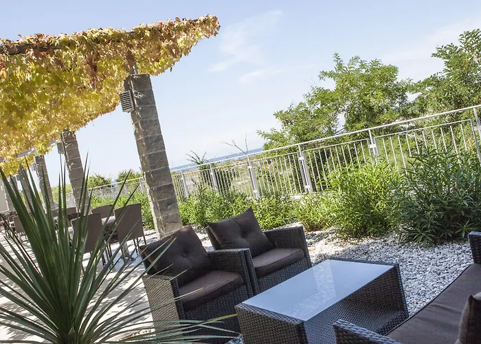 Oleander - Oleander 3* Strunjan